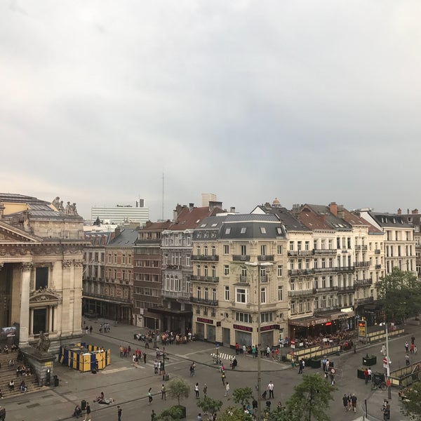 Das Foto wurde bei Brussels Marriott Hotel Grand Place von Gina G. am 6/2/2017 aufgenommen
