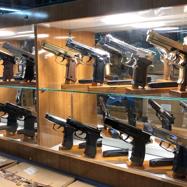 охотник арсеньев. омерта оружейный магазин москва. оружейный магазин "магазин фелина ". охотник арсеньев. охотник арсеньев.