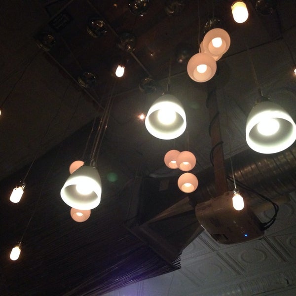 3/1/2014にTony C.がMothership Restaurantで撮った写真