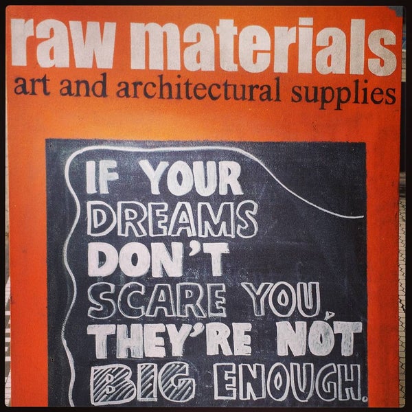 Foto scattata a Raw Materials Art Supplies da Torrey N. il 8/2/2015