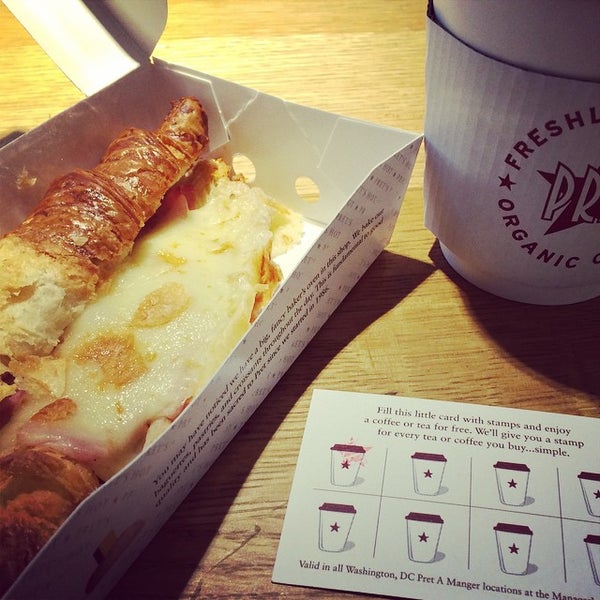 Photo taken at Pret A Manger by Tom P. on 9/12/2014
