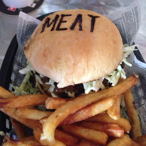 MEAT Eatery & Tap Room Plaza 88