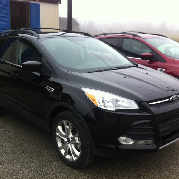 Donnell Ford Car Dealership in Youngstown