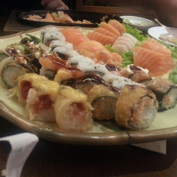 Photo taken at Asami Sushi by Andrezza R. on 3/7/2015