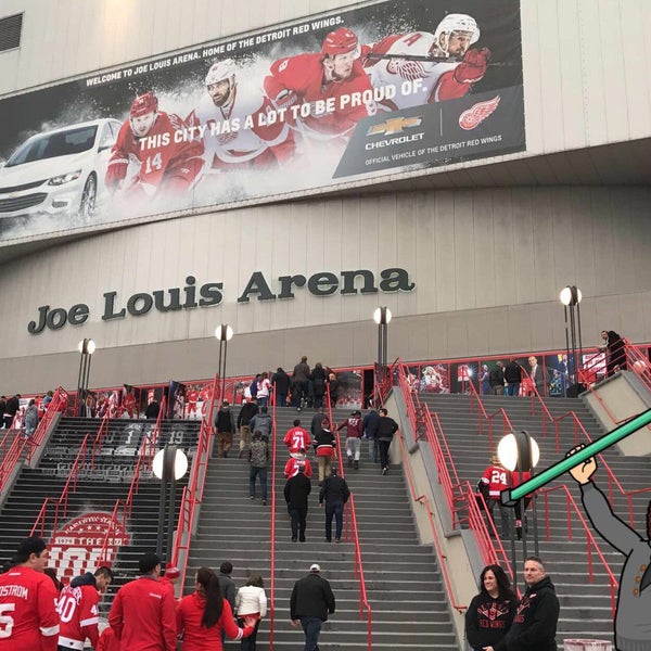 รูปภาพถ่ายที่ Joe Louis Arena โดย Andrew R. เมื่อ 3/20/2017