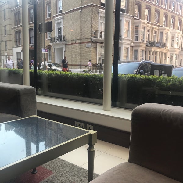 7/11/2018にDeniz S.がHoliday Inn London - Kensingtonで撮った写真