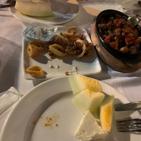 Photo taken at Gold Yengeç Restaurant by T. C. on 7/22/2020