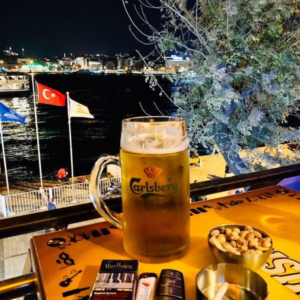 11/21/2019 tarihinde Samet S.ziyaretçi tarafından Mare Karaköy'de çekilen fotoğraf