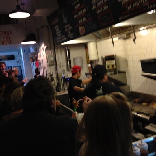 10/14/2012にZ T.がMikey&#39;s Burgerで撮った写真