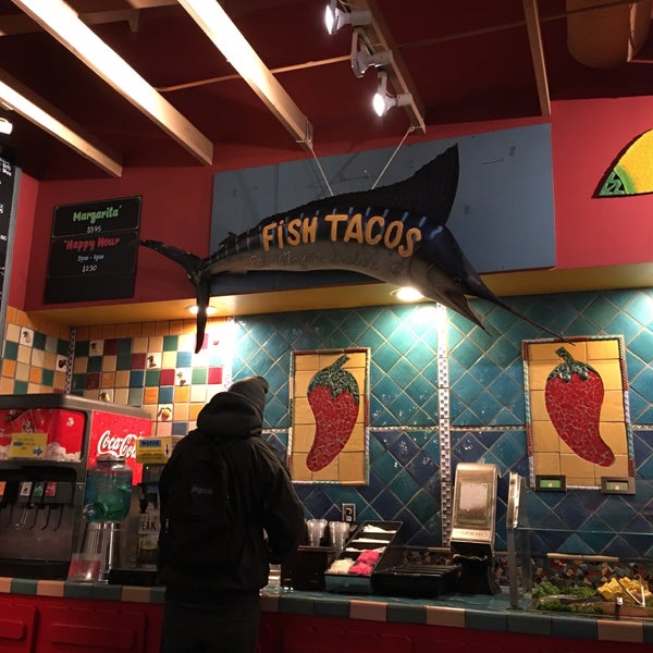 12/27/2016にSasha A.がPepino&#39;s Mexican Grill - Hawthorneで撮った写真