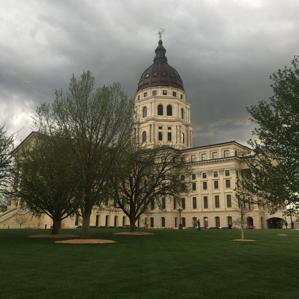 Foto tirada no(a) Kansas State Capitol por Teresa H. em 5/4/2018