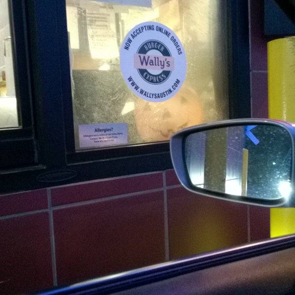 9/4/2016にCapt S.がWally&#39;s Burger Expressで撮った写真
