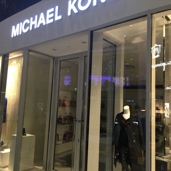 Michael Kors Schaerbeek Werkhuizenkaai 156 158 Quai des Usines