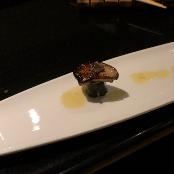 Foto tirada no(a) Soto Japanese Cuisine por Katie K. em 1/21/2018