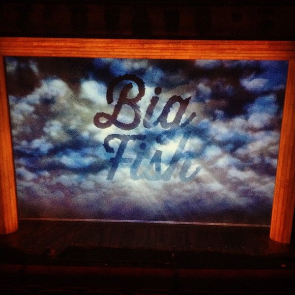 Foto tirada no(a) Big Fish on Broadway por Norman E. em 9/13/2013