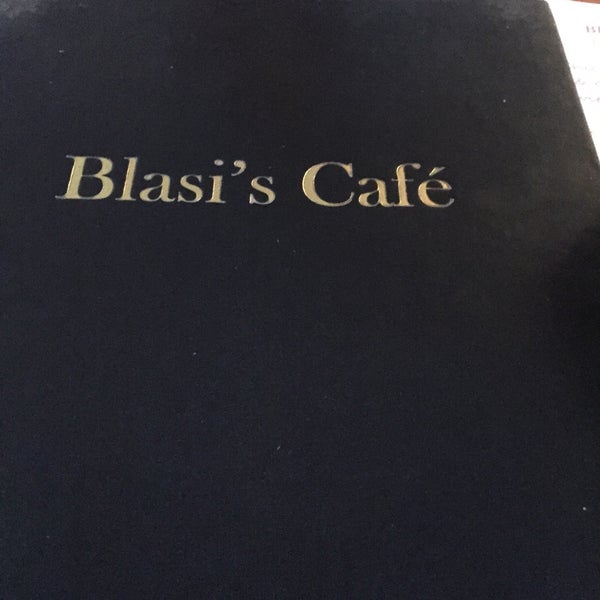 Снимок сделан в Blasi&#39;s Cafe пользователем Joseph P. 11/4/2015
