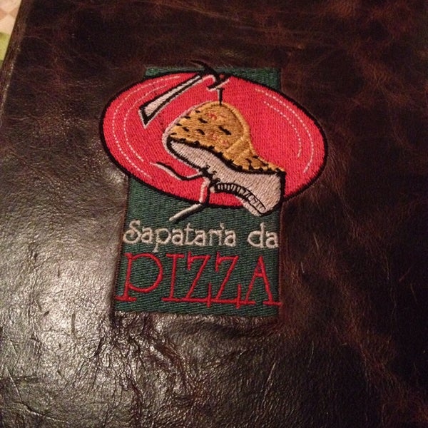 Foto tirada no(a) Sapataria da Pizza por Mah L. em 12/26/2013