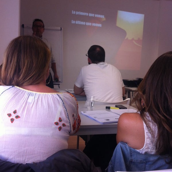 5/22/2014 tarihinde anaziyaretçi tarafından IEM Business School'de çekilen fotoğraf