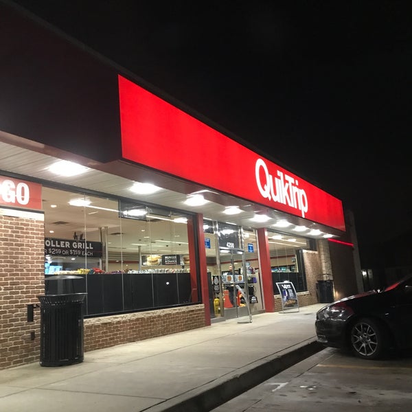 QuikTrip Convenience Store in Arlington