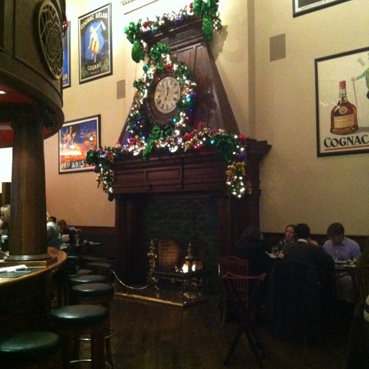 Das Foto wurde bei Lightfoot Restaurant von Peter L. am 12/9/2012 aufgenommen