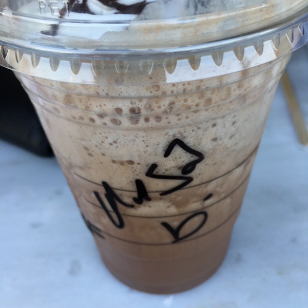 6/21/2016에 🐊 SİGORTACI 🐊 M.님이 Starbucks에서 찍은 사진