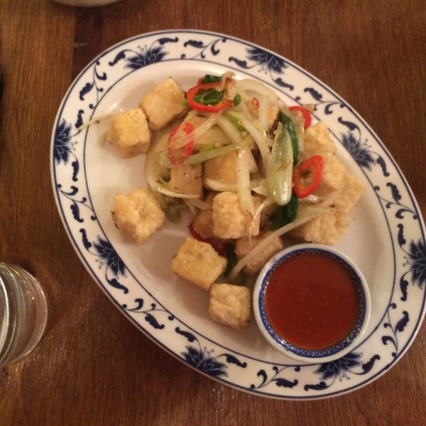 Das Foto wurde bei BunBunBun Vietnamese Food von Tom S. am 12/11/2015 aufgenommen