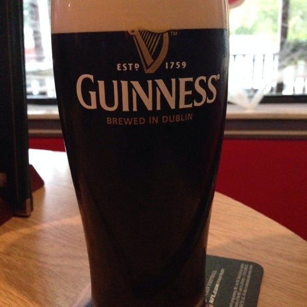Das Foto wurde bei O’Brien’s Irish Pub of Brandon von John D. am 9/26/2013 aufgenommen