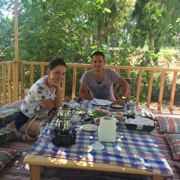 7/17/2016 tarihinde pınar d.ziyaretçi tarafından Derin Bahçe Restaurant'de çekilen fotoğraf