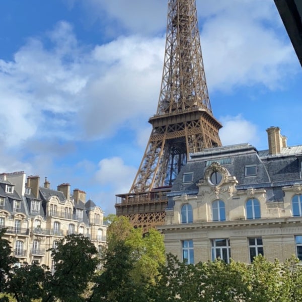 Снимок сделан в Hôtel Pullman Paris Tour Eiffel пользователем W.D 9/22/2023