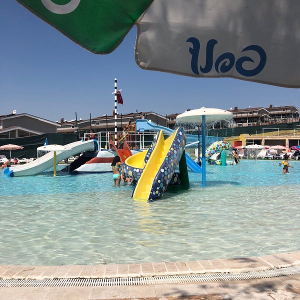 Foto tomada en Club Watercity Aquapark  por Selda☀️ Ş. el 9/4/2018