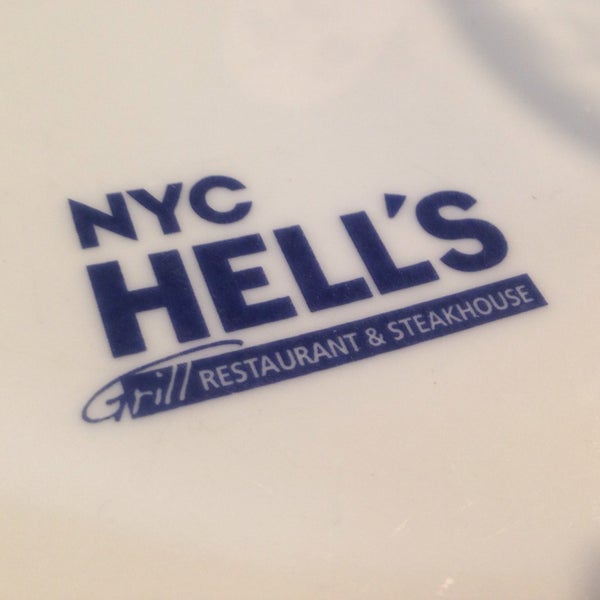 Foto tirada no(a) NYC Hell’s por Joaquin M. em 4/18/2014