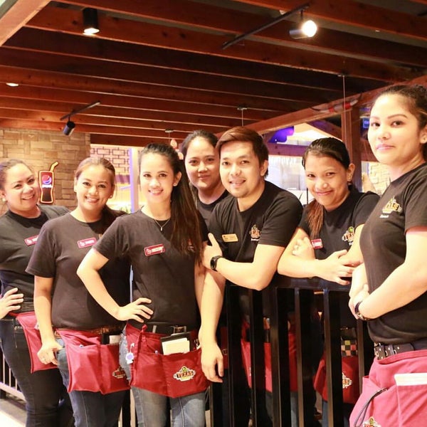 photos at texas roadhouse steakhouse in salwa texas roadhouse uniform