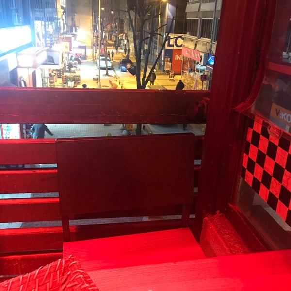 Photo taken at Mundo Cafe&amp;Pub by Özkan T. on 1/13/2019