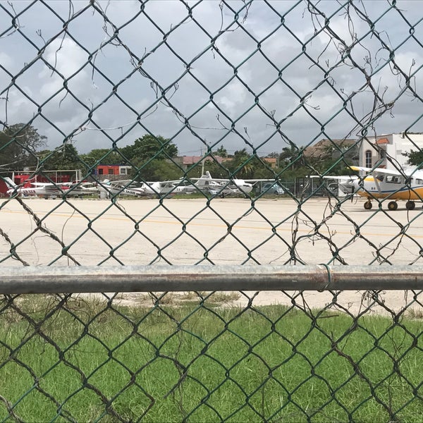 Aeropuerto Internacional de Playa del Carmen
