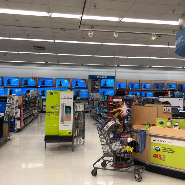 Walmart West Redlands 2050 W Redlands Blvd