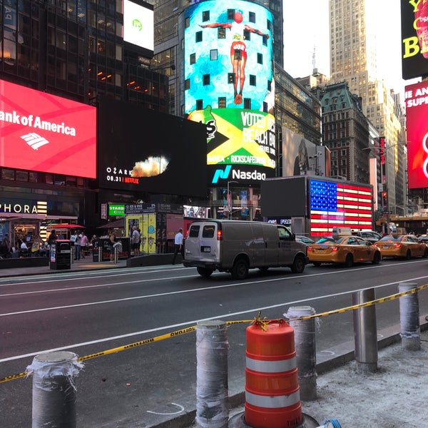 Photo taken at Nasdaq Marketsite by Todd S. on 8/28/2018