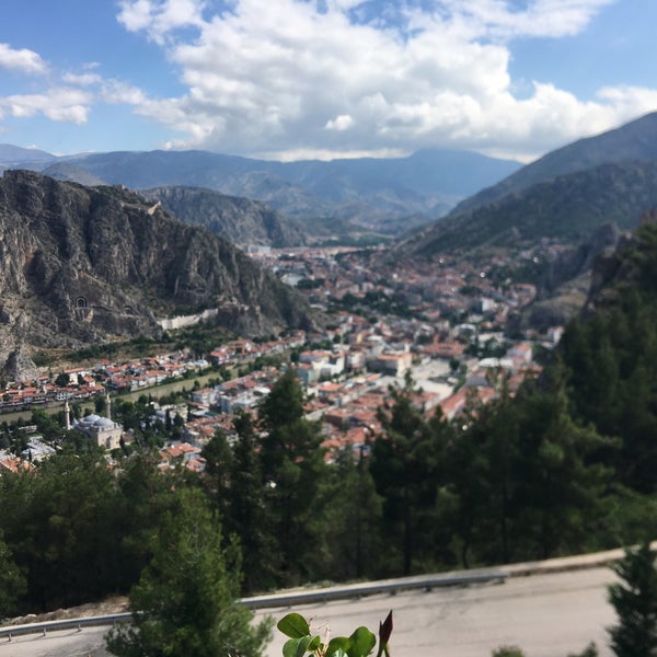 7/16/2022 tarihinde Zeynep I.ziyaretçi tarafından Yamaç Bistro'de çekilen fotoğraf