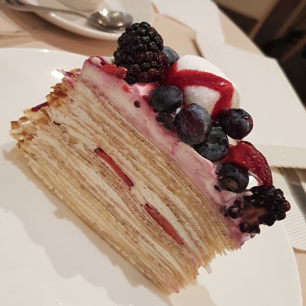 Foto tomada en Upside Down Cake  por Татьяна el 12/6/2019