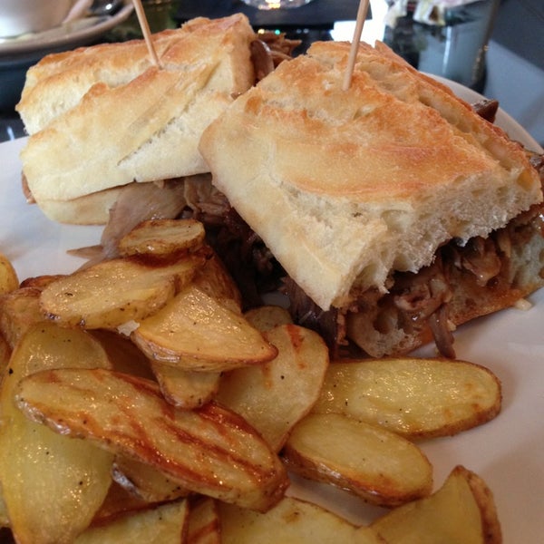 Beef brisket sandwich was outstanding.  Great service during a busy lunch rush!