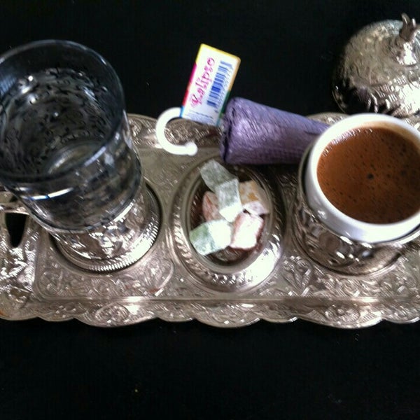 gold rent a car auto dealership