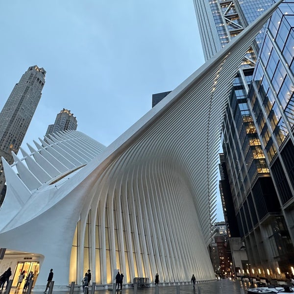 2/16/2023 tarihinde Ted J B.ziyaretçi tarafından Westfield World Trade Center'de çekilen fotoğraf