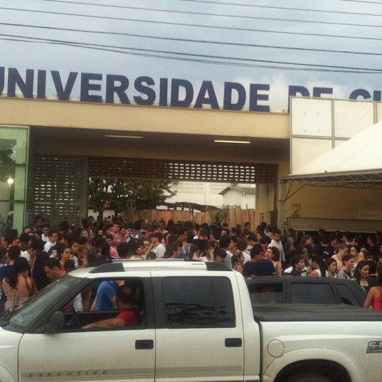 Снимок сделан в Universidade de Cuiabá - UNIC Beira Rio I пользователем Vini B. 11/24/2012
