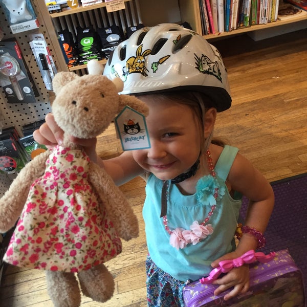 Area Kids Play Toy Store in Brooklyn