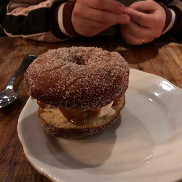 This donut dessert thing is insane.