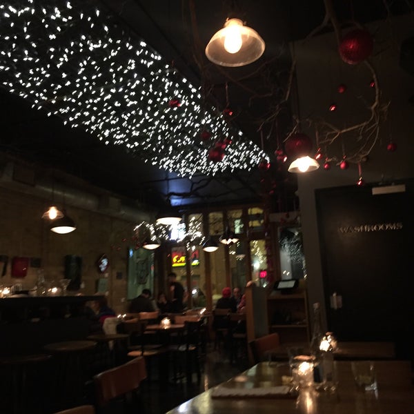 12/4/2018 tarihinde Fernanda A.ziyaretçi tarafından Insomnia Restaurant and Lounge'de çekilen fotoğraf