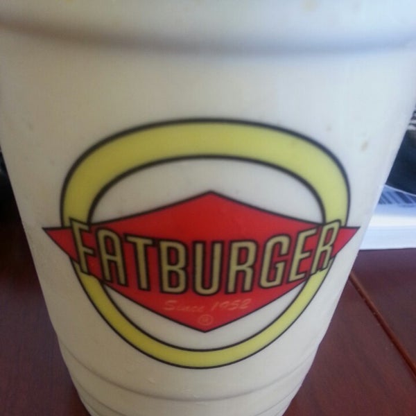 Photo taken at Fatburger by Mike S. on 12/31/2013