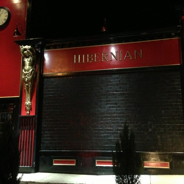 3/8/2013 tarihinde Kenneth Y.ziyaretçi tarafından Hibernian Pub'de çekilen fotoğraf