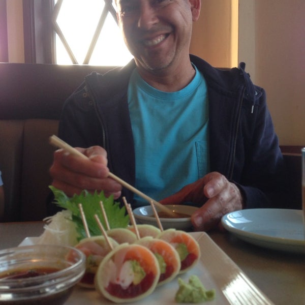 5/5/2014 tarihinde Wayne S.ziyaretçi tarafından Koi Japanese Cuisine'de çekilen fotoğraf