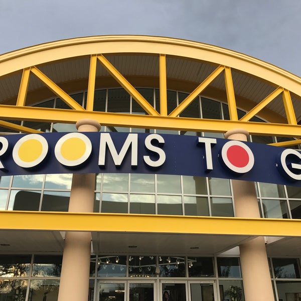 Rooms to go. Rooms to go