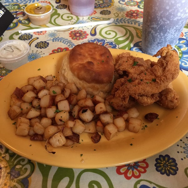 Photo taken at Plucked Up Chicken &amp; Biscuits by Xavier O. on 2/25/2015